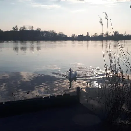 Steghouse Kis-duna Feriehus *