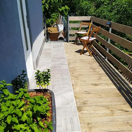 Steghouse Kis-duna Domsod