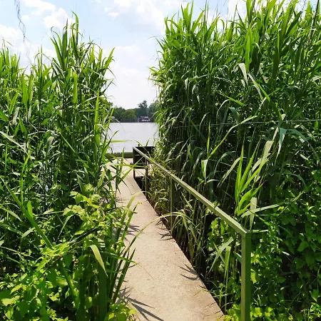 Steghouse Kis-duna *