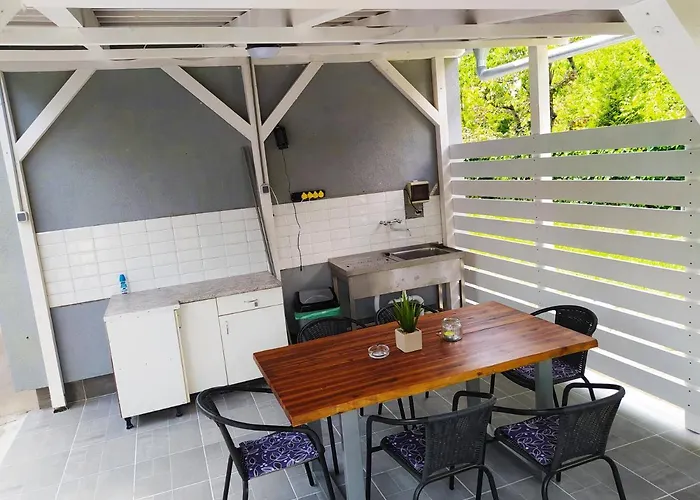 Steghouse Kis-duna Domsod